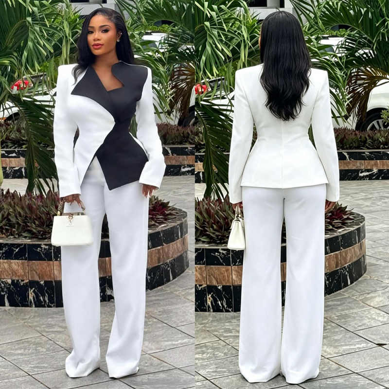 Unique Women'S Formal Wear - Completo da Donna dal Design Unico,