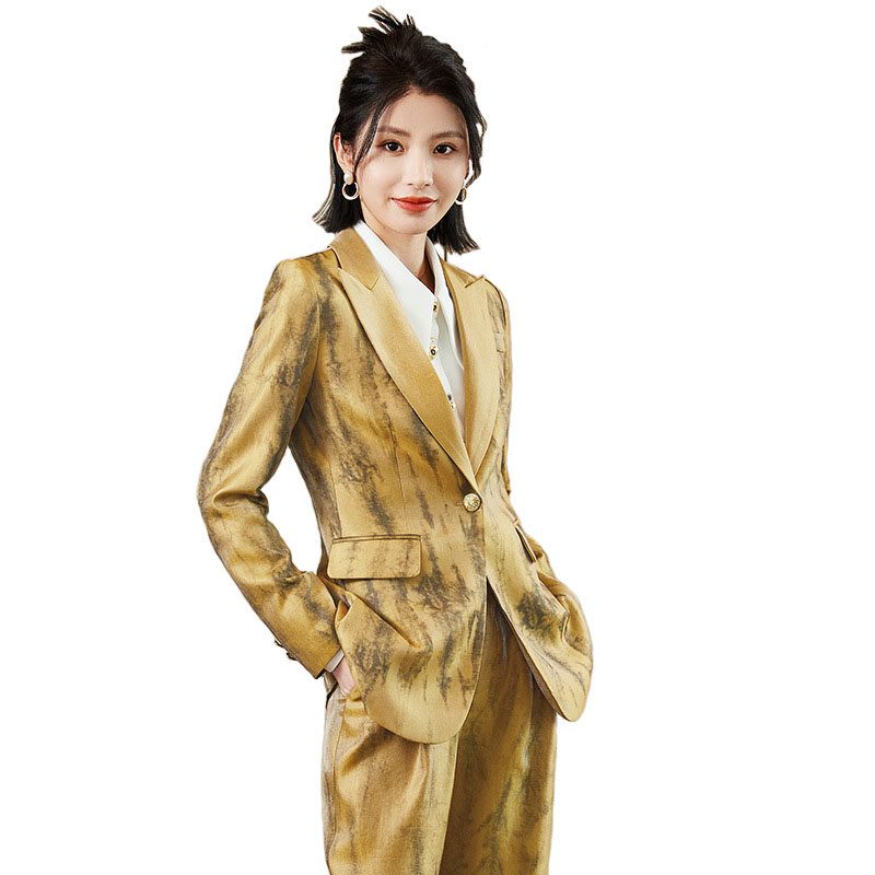 Women Formal Wear With Tie - Completo da donna con pantaloni formali
