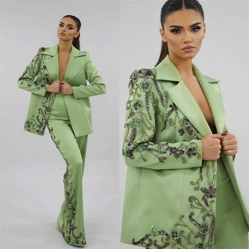 Women Luxury Formal Wear - Abiti da donna in raso verde