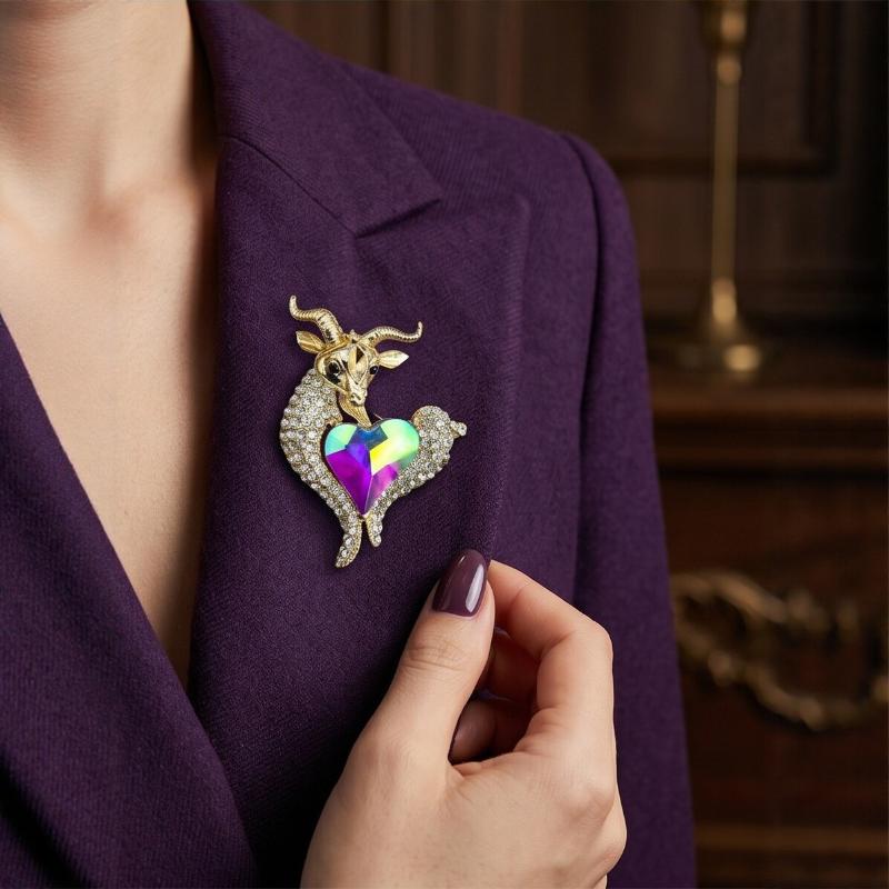 Spilla Unica a Forma di Capra  - Unique Women'S Formal Wear recensione e prezzo
