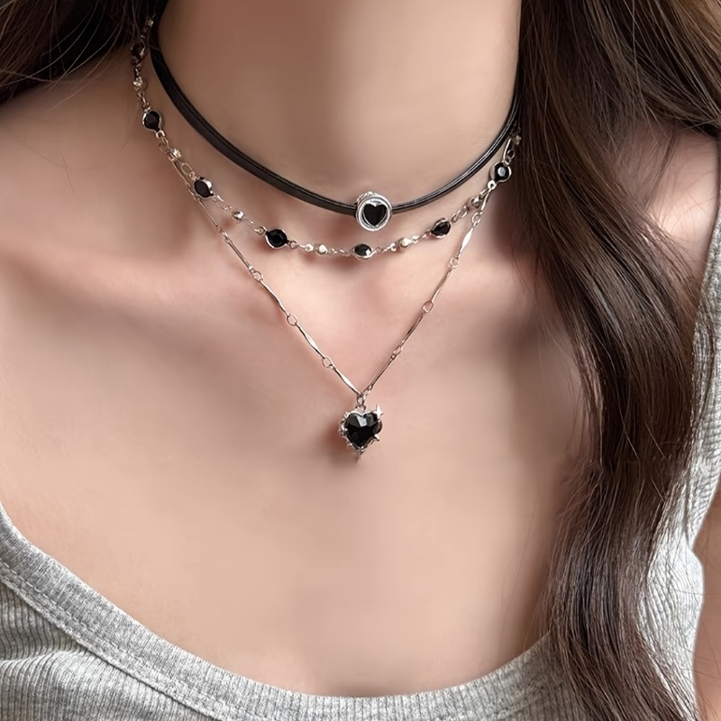 Collana Gotica a Strati a Form - Formal Wear Jewelry For Women recensione e prezzo