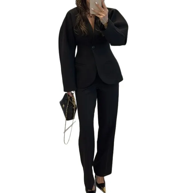 Nuovo Completo Elegante da Don - Women Formal Wear With Tie recensione e prezzo