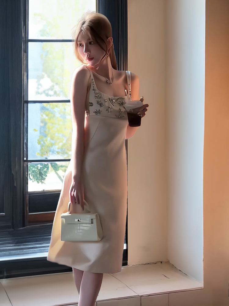 Elegante Abito da Sera in Raso - Women Luxury Formal Wear recensione e prezzo