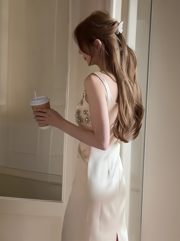 Elegante Abito da Sera in Raso - Women Luxury Formal Wear recensione e prezzo