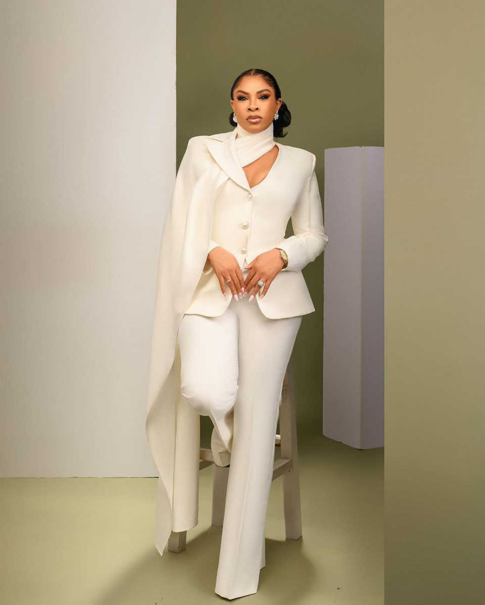 Designer Women Pants Suits Cus - Women Formal Wear With Tie recensione e prezzo